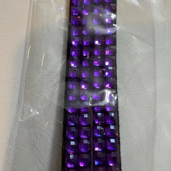 Purple Rhinestone Lanyard (new in plastic sleeve) - Picture 4 of 4